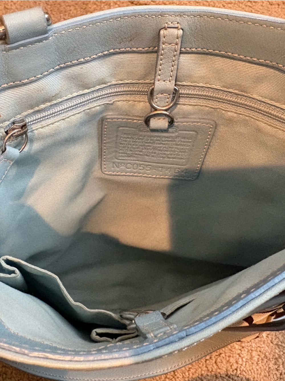 Coach Signature Hamptons Lunch Tote Blue Leather Trim - Picture 10 of 10